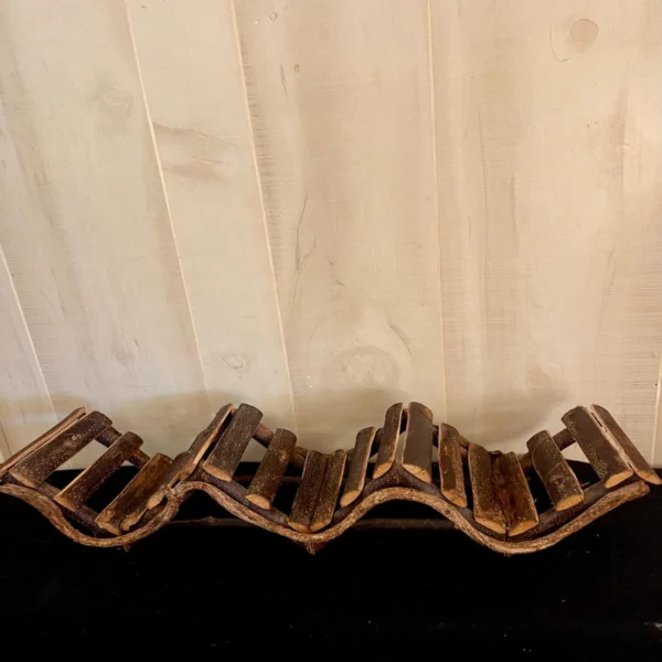 The Artisan Branch Sentinel – Handcrafted Live-Root Triple Wine Gallery
